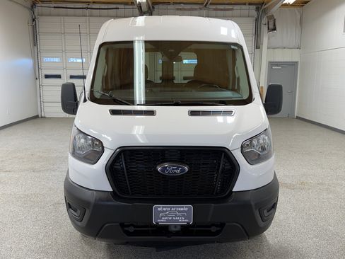 Used 2024 Ford Transit 250 148 Medium Roof w/ Load Area Protection Package image 7