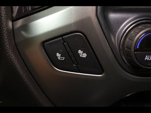 Used 2018 Chevrolet Silverado 1500 LT w/ Texas Edition AWD/4WD image 26