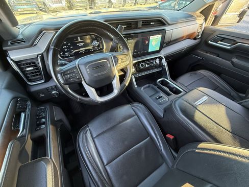 Used 2024 GMC Sierra 2500 Denali w/ Denali Reserve Package image 18