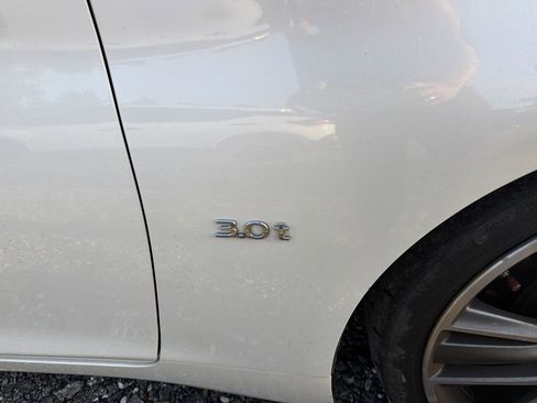 Used 2018 INFINITI Q50 Luxe w/ Essential Package (3.0T Luxe) RWD image 19