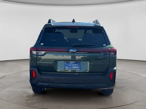 New 2026 Subaru Outback Limited AWD/4WD image 4