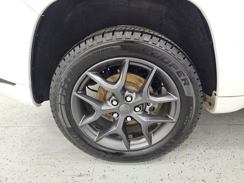 Used 2019 Jeep Grand Cherokee Limited X AWD/4WD image 7