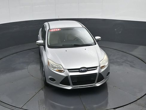 Used 2013 Ford Focus SE FWD image 43