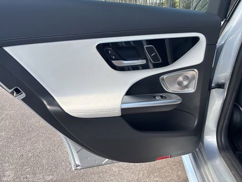 Used 2024 Mercedes-Benz C 300 Sedan image 17
