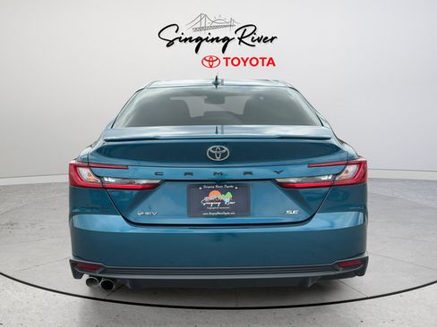 Used 2025 Toyota Camry SE w/ Multimedia Upgrade Package FWD image 6