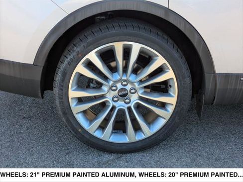 Used 2016 Lincoln MKX Reserve w/ Luxury Package image 9