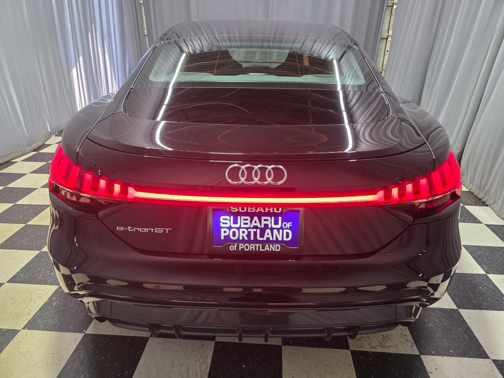 Used 2022 Audi e-tron GT Premium Plus AWD/4WD image 5