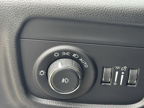 New 2026 Jeep Grand Cherokee Limited image 13