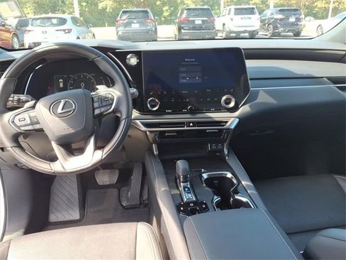 Used 2023 Lexus RX 350 Premium image 10
