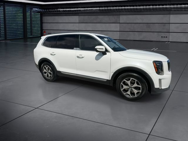Used 2020 Kia Telluride EX w/ Towing Package FWD image 2