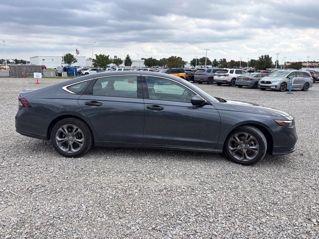 Used 2024 Honda Accord EX image 11