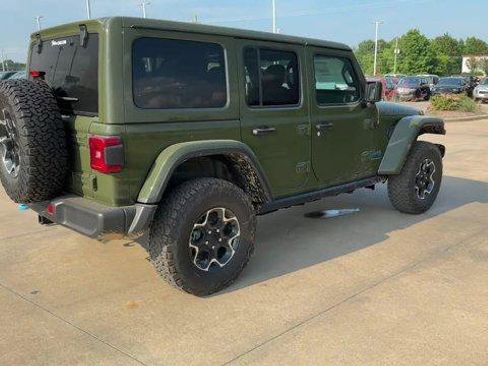 New 2023 Jeep Wrangler Rubicon w/ Cold Weather Group image 8