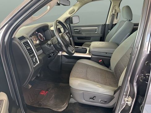 Used 2017 RAM 1500 Big Horn image 9