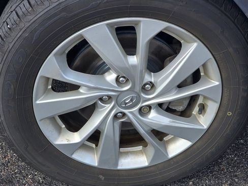 Used 2020 Hyundai Tucson SE w/ Cargo Package FWD image 5
