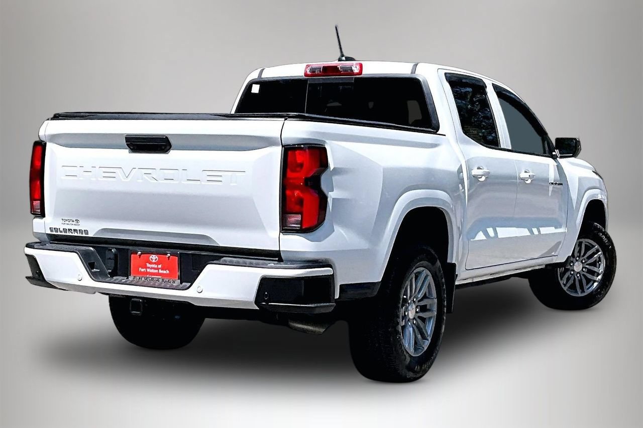 Used 2025 Chevrolet Colorado LT w/ LT Convenience Package AWD/4WD image 5
