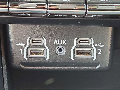 Certified 2025 Dodge Durango GT AWD/4WD image 23