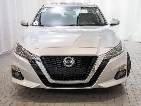 Used 2019 Nissan Altima 2.5 SL image 2