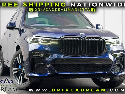 Used 2022 BMW X7 xDrive40i w/ M Sport Package AWD/4WD image 2