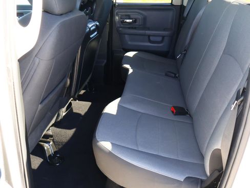 Used 2024 RAM 1500 Classic SLT image 20