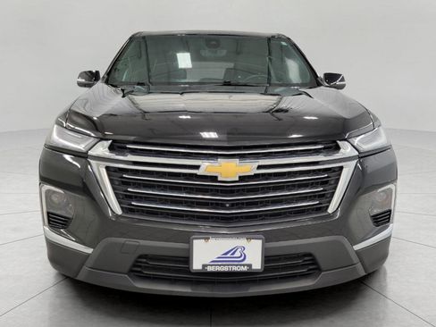 Used 2023 Chevrolet Traverse LT w/ LT Premium Package image 14
