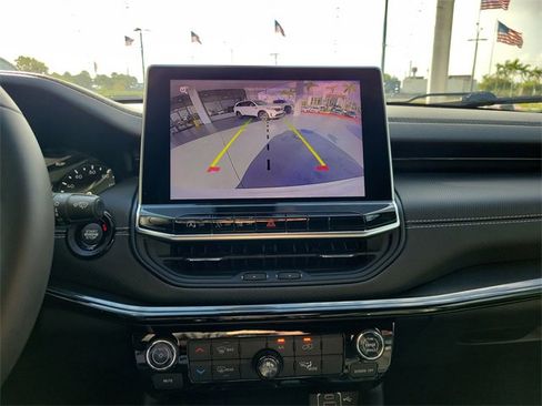 Used 2023 Jeep Compass Altitude image 24