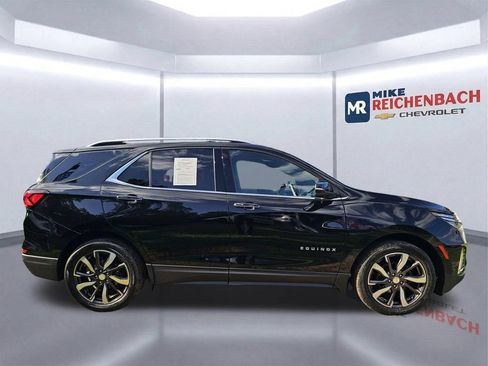 Used 2024 Chevrolet Equinox Premier FWD image 3