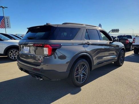 New 2026 Ford Explorer ST w/ Sun And Sound Package image 4