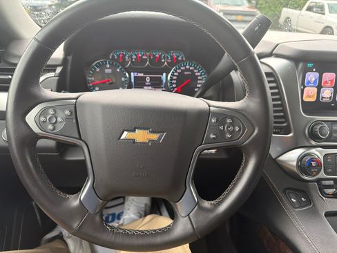 Used 2018 Chevrolet Suburban LT AWD/4WD image 13