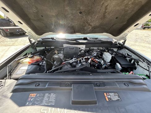 Used 2015 Chevrolet Silverado 3500 LT w/ LT Convenience Package AWD/4WD image 26
