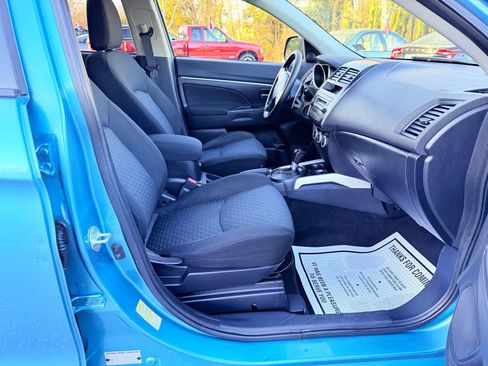 Used 2011 Mitsubishi Outlander Sport SE image 13