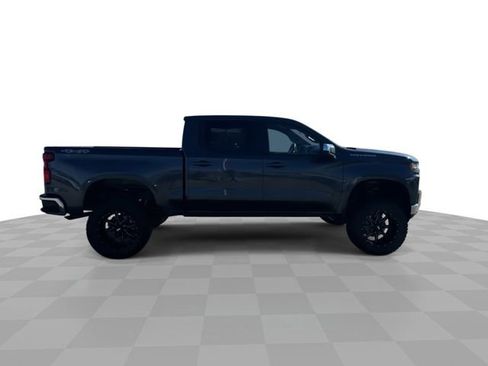 Used 2020 Chevrolet Silverado 1500 LT image 9