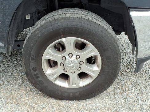 Used 2026 RAM 2500 Big Horn AWD/4WD image 14