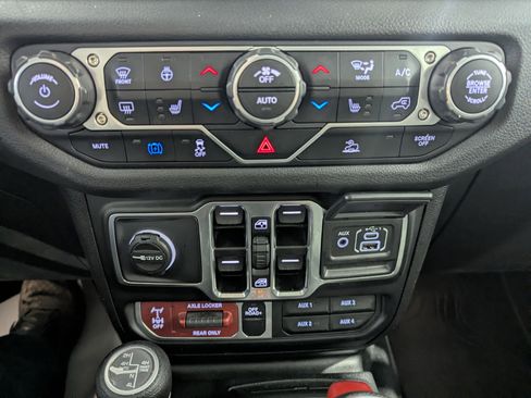 Used 2025 Jeep Wrangler Unlimited Sport S 4xe image 18