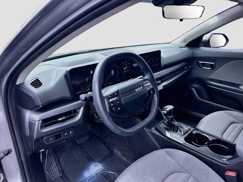 Used 2025 Kia K4 EX FWD image 6