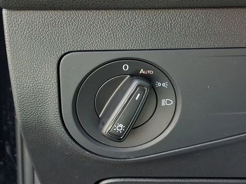 Certified 2023 Volkswagen Tiguan S image 26