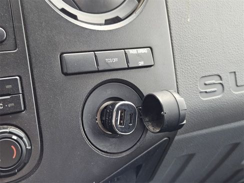 Used 2016 Ford F450 XL w/ Power Equipment Group image 24