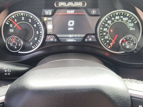 Used 2025 RAM 1500 Big Horn AWD/4WD image 16