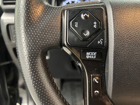 Used 2024 Toyota 4Runner TRD Off-Road image 37