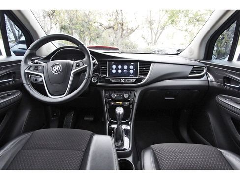 Used 2019 Buick Encore Preferred image 8