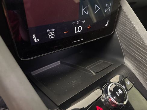 Used 2021 Polestar Polestar 2 image 28