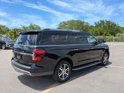 Used 2022 Ford Expedition Max Limited image 7
