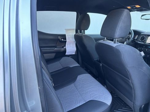 Certified 2023 Toyota Tacoma TRD Off-Road image 13