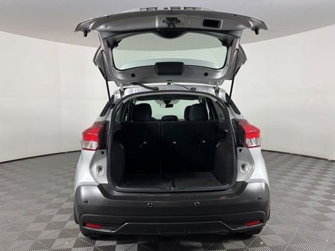 Used 2020 Nissan Kicks S w/ Interior Electronics Package image 43