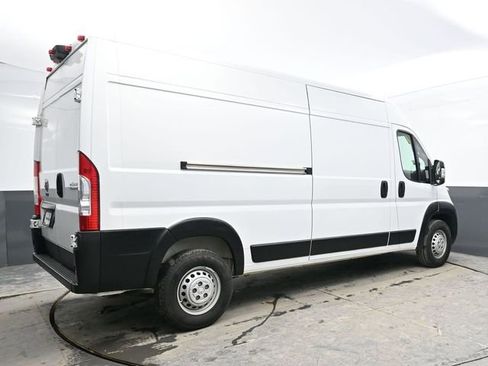 Used 2024 RAM ProMaster 2500 w/ Convenience Group FWD image 7