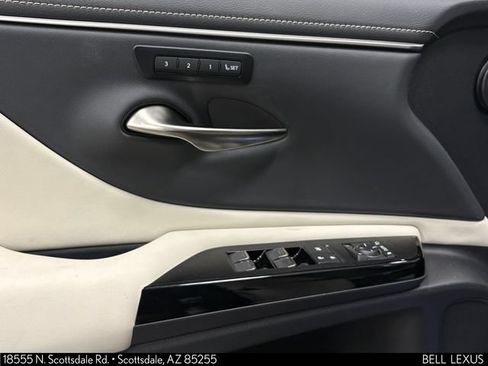 Used 2024 Lexus ES 350 w/ Premium Package FWD image 11
