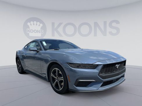 New 2025 Ford Mustang EcoBoost image 10