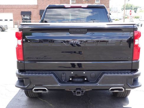Used 2021 Chevrolet Silverado 1500 Custom AWD/4WD image 9