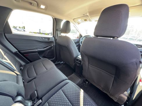 Used 2023 Ford Escape Active w/ Tech Pack #1 AWD/4WD image 15
