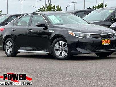 Used 2017 Kia Optima Premium w/ Hybrid Convenience Package