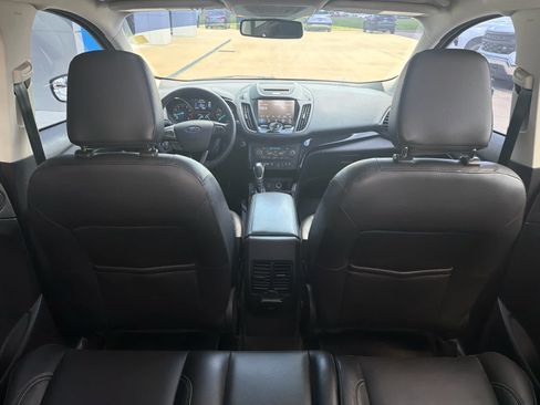 Used 2018 Ford Escape Titanium FWD image 31